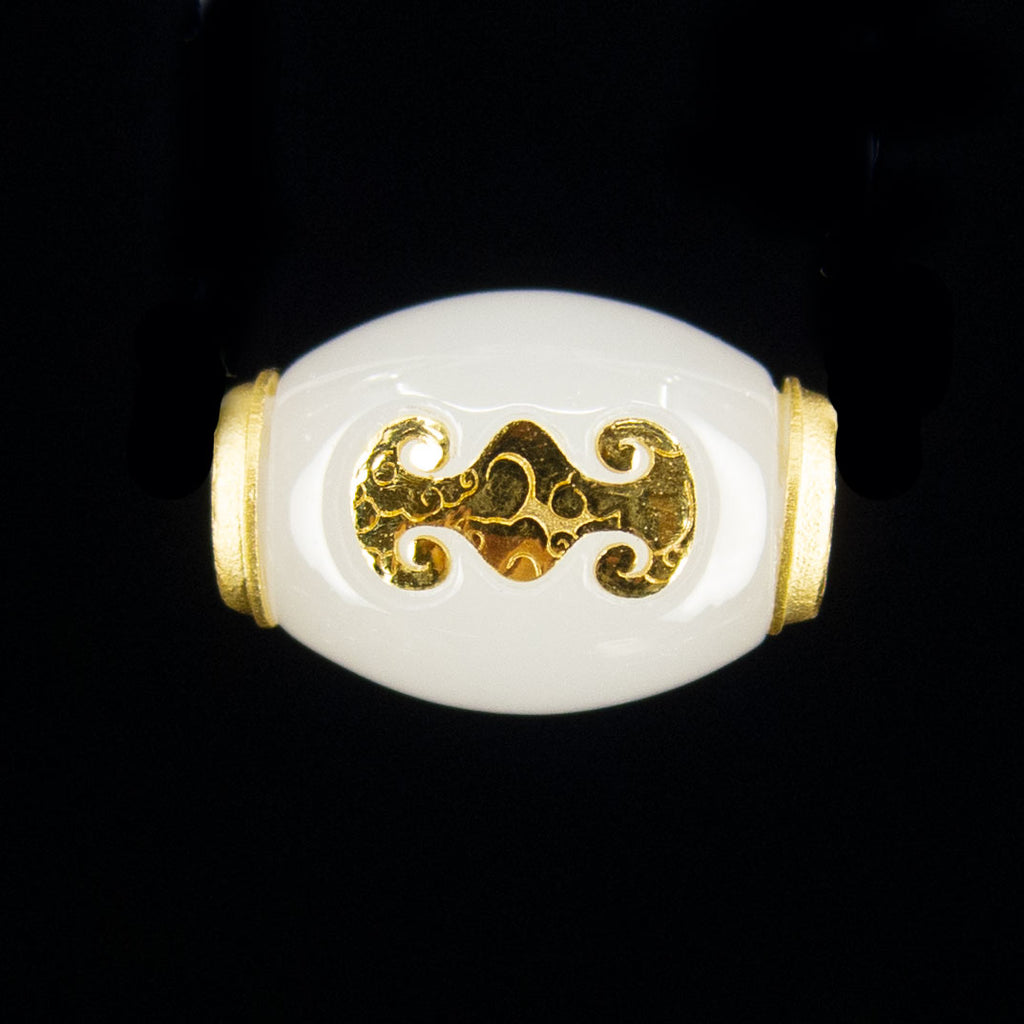 24K Gold Nephrite Ruyi Pendant