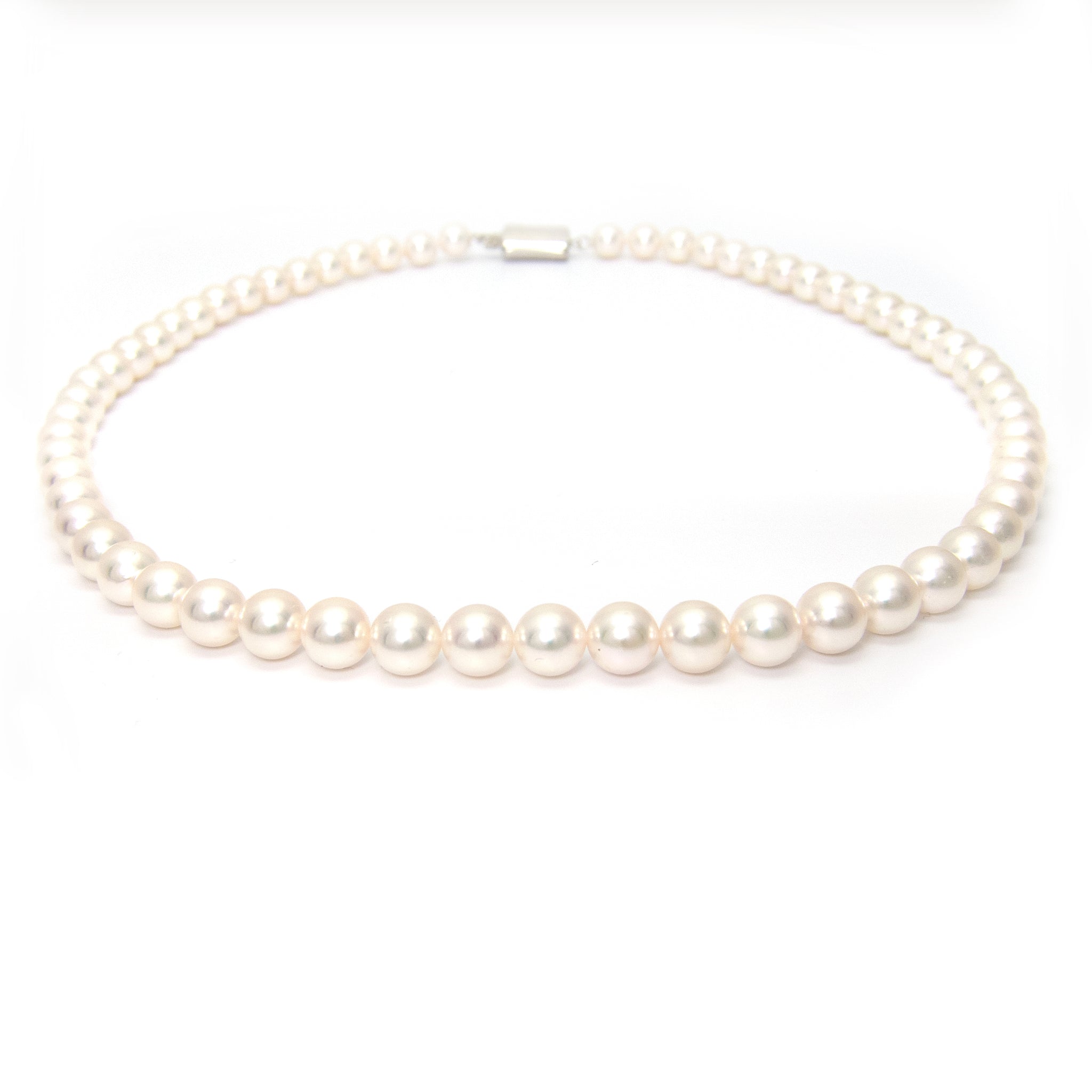 Japanese Pearl Necklace – Lao Feng Xiang Jewelry