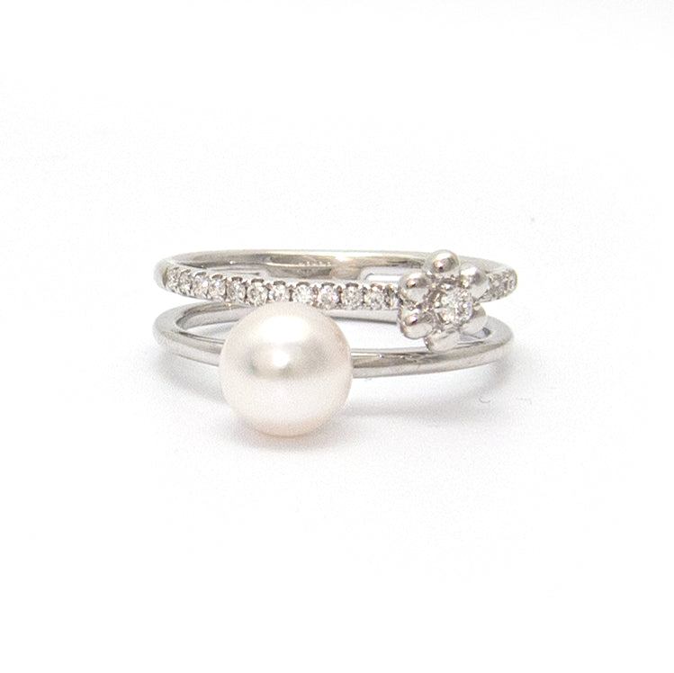 18K Gold Pearl Ring